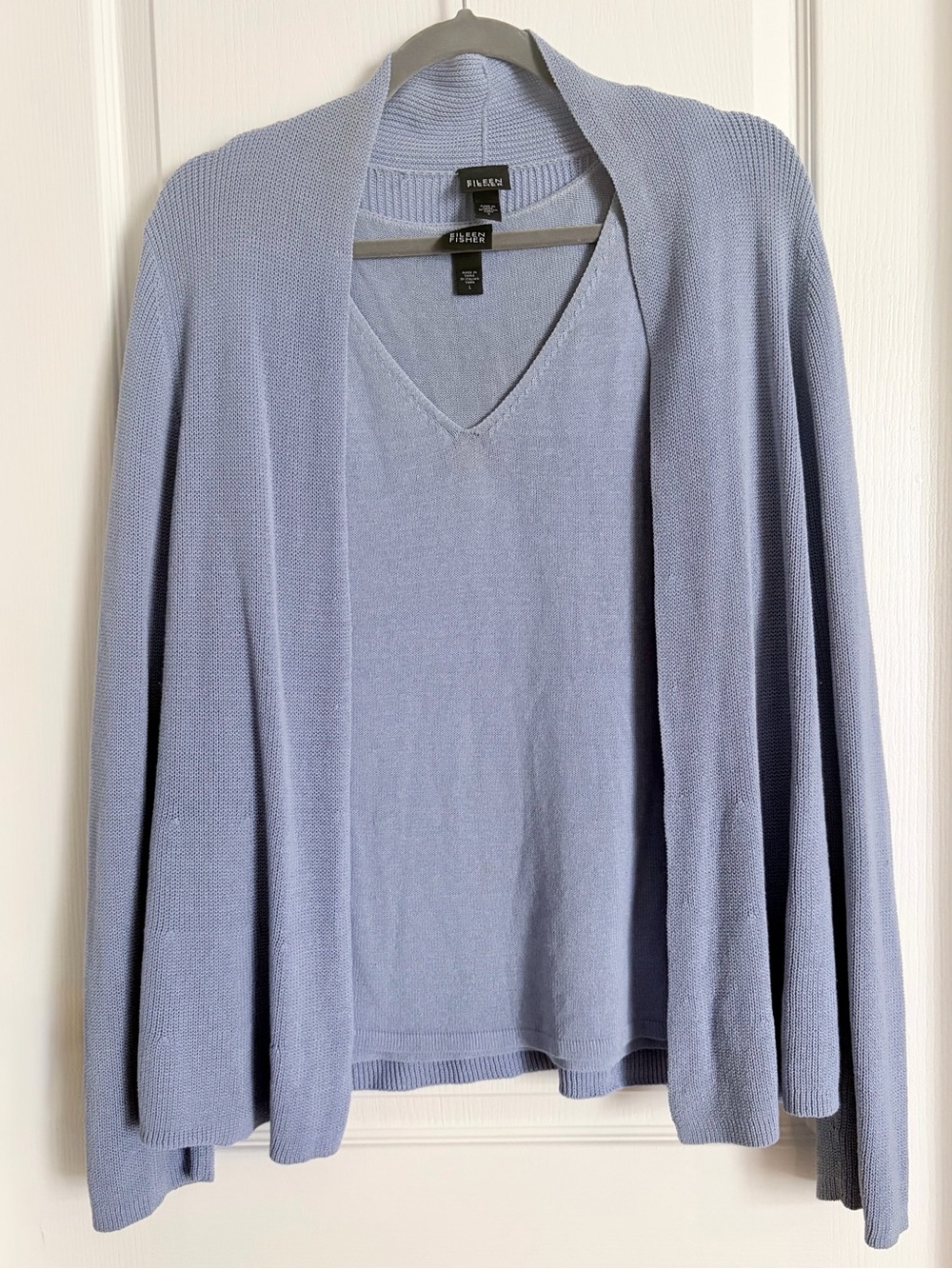 Eileen Fisher Light Blue Italian Yarn V-Neck Sleeveless Sweater 2-piece Set